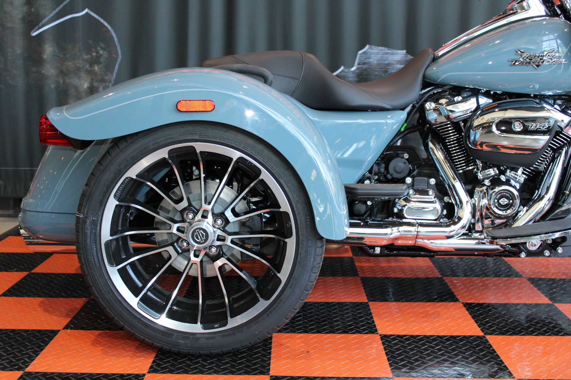 2024 Harley-Davidson Road Glide® 3 in Shorewood, Illinois - Photo 15