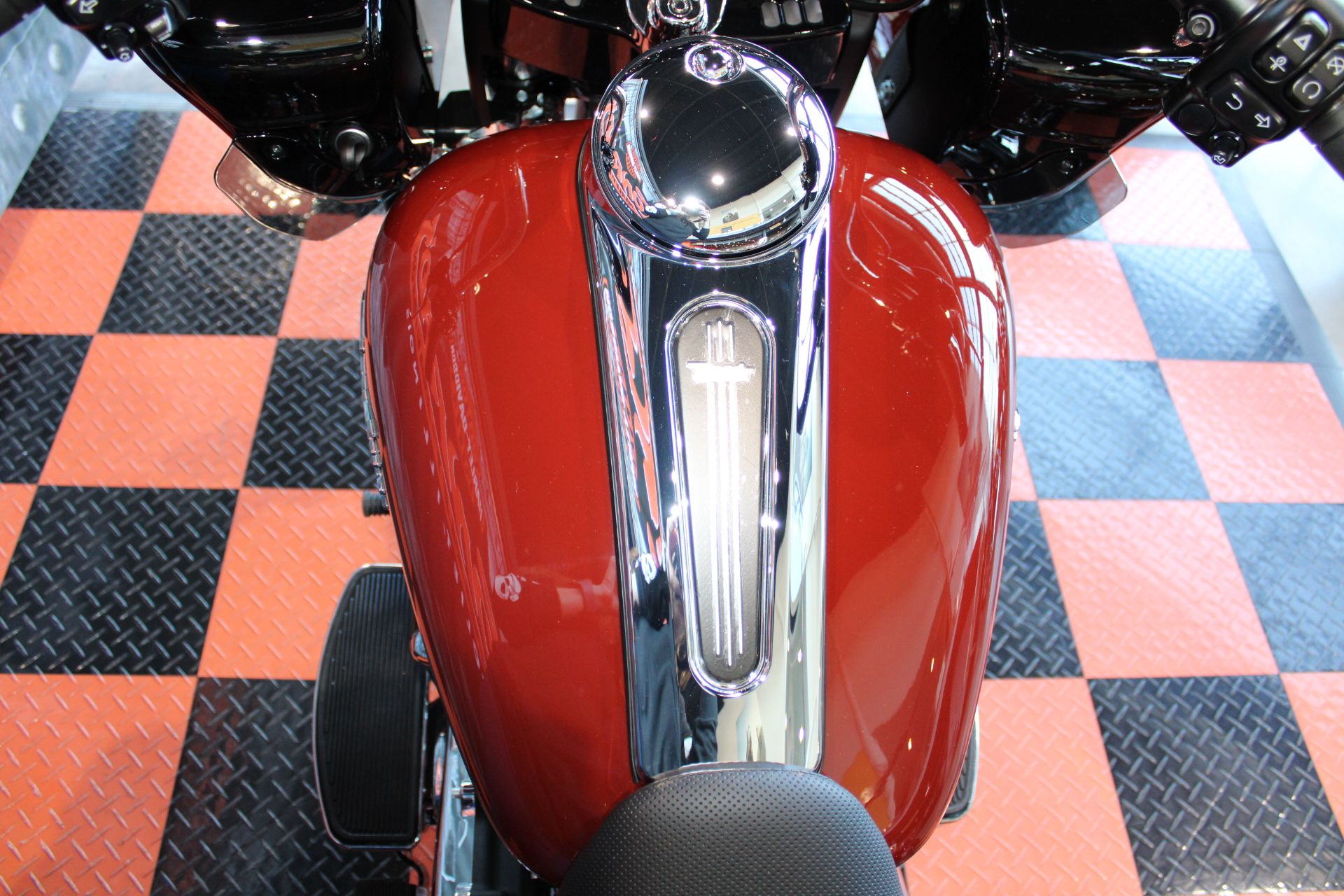 2024 Harley-Davidson Road Glide® 3 in Shorewood, Illinois - Photo 10