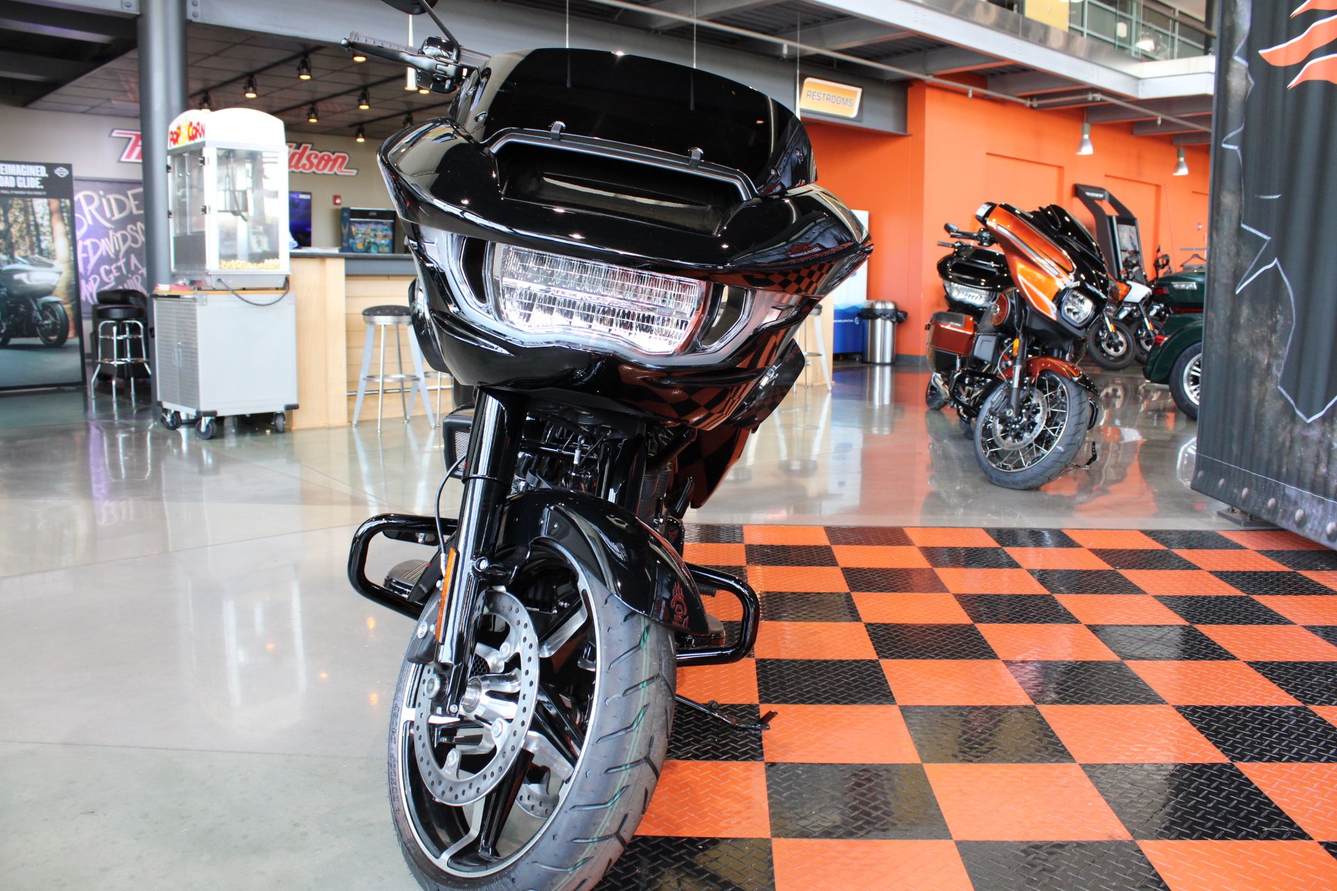 2024 Harley-Davidson Road Glide® in Shorewood, Illinois - Photo 21