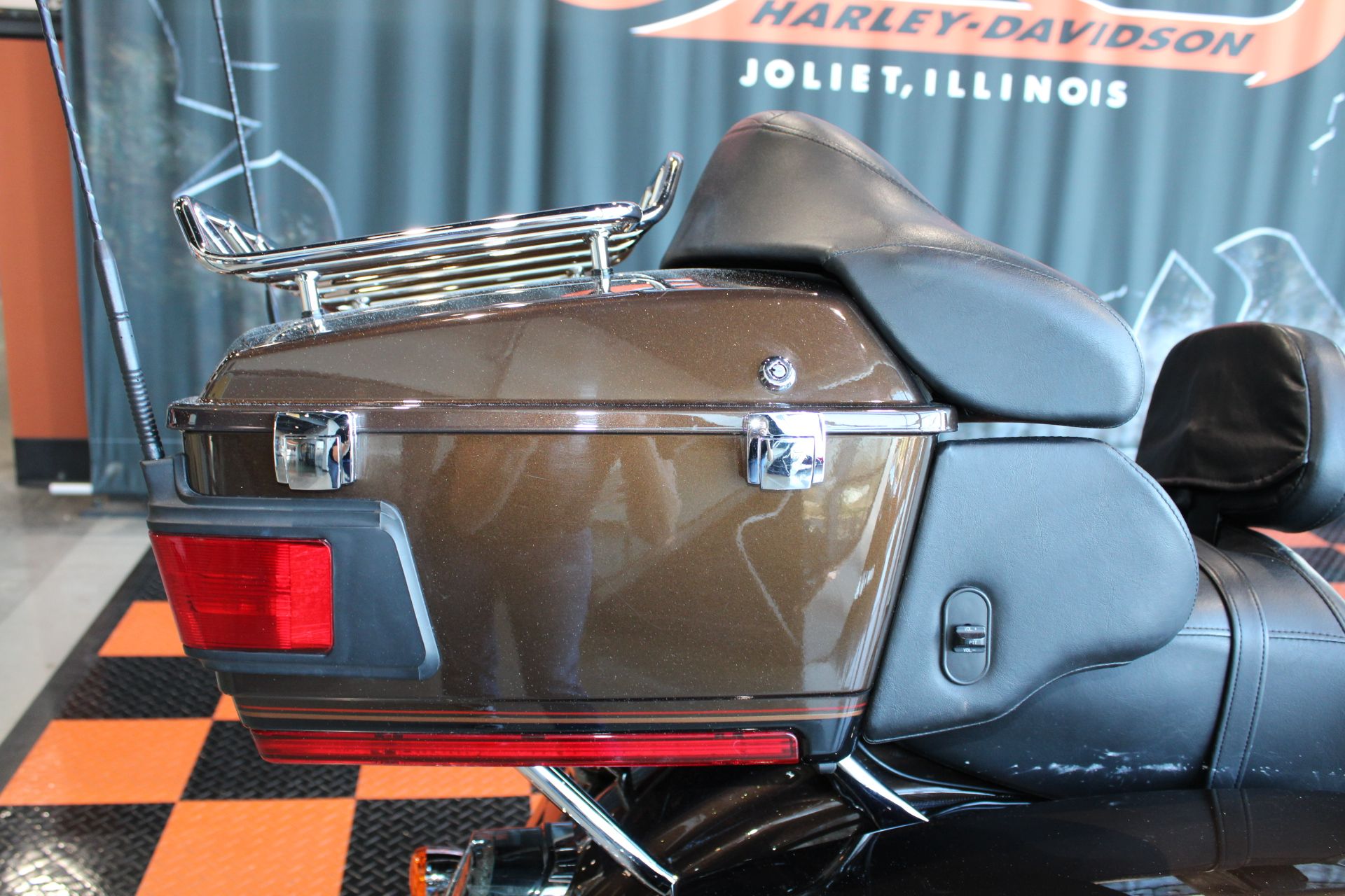 2013 Harley-Davidson Electra Glide® Ultra Limited in Shorewood, Illinois - Photo 10