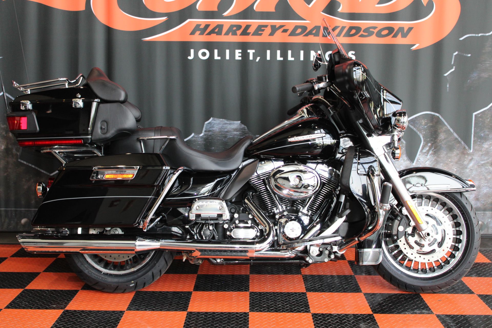 2013 Harley-Davidson Electra Glide® Ultra Limited in Shorewood, Illinois - Photo 2