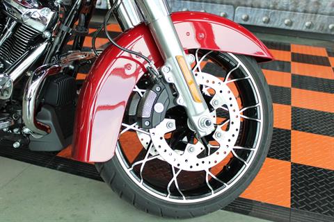 2021 Harley-Davidson Street Glide® Special in Shorewood, Illinois - Photo 3