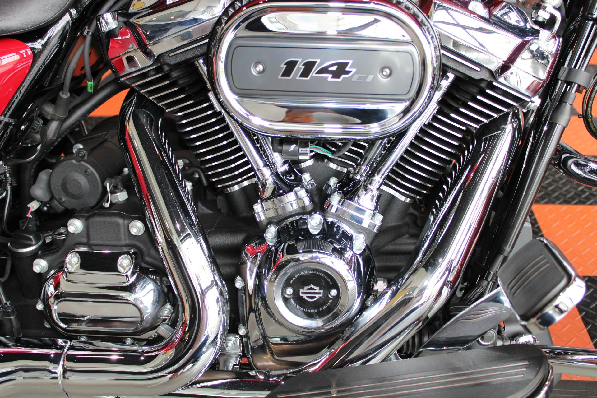 2021 Harley-Davidson Street Glide® Special in Shorewood, Illinois - Photo 5