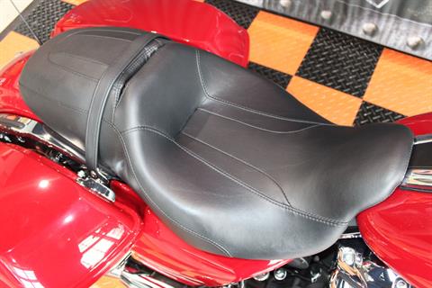 2021 Harley-Davidson Street Glide® Special in Shorewood, Illinois - Photo 9