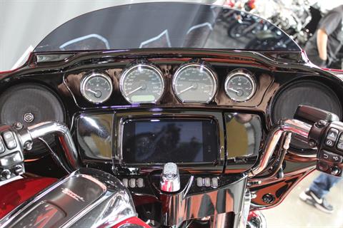 2021 Harley-Davidson Street Glide® Special in Shorewood, Illinois - Photo 11