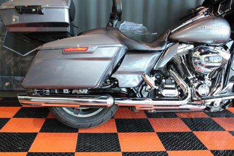 2014 Harley-Davidson Street Glide® in Shorewood, Illinois - Photo 14