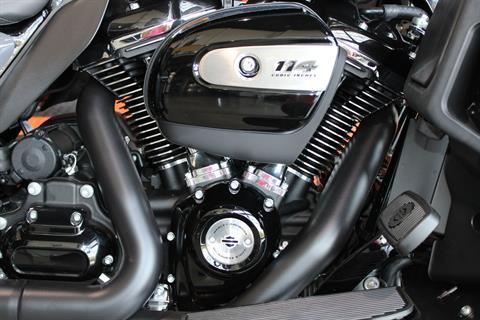 2022 Harley-Davidson Ultra Limited in Shorewood, Illinois - Photo 5