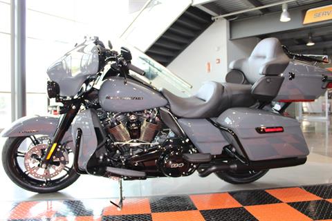 2022 Harley-Davidson Ultra Limited in Shorewood, Illinois - Photo 17