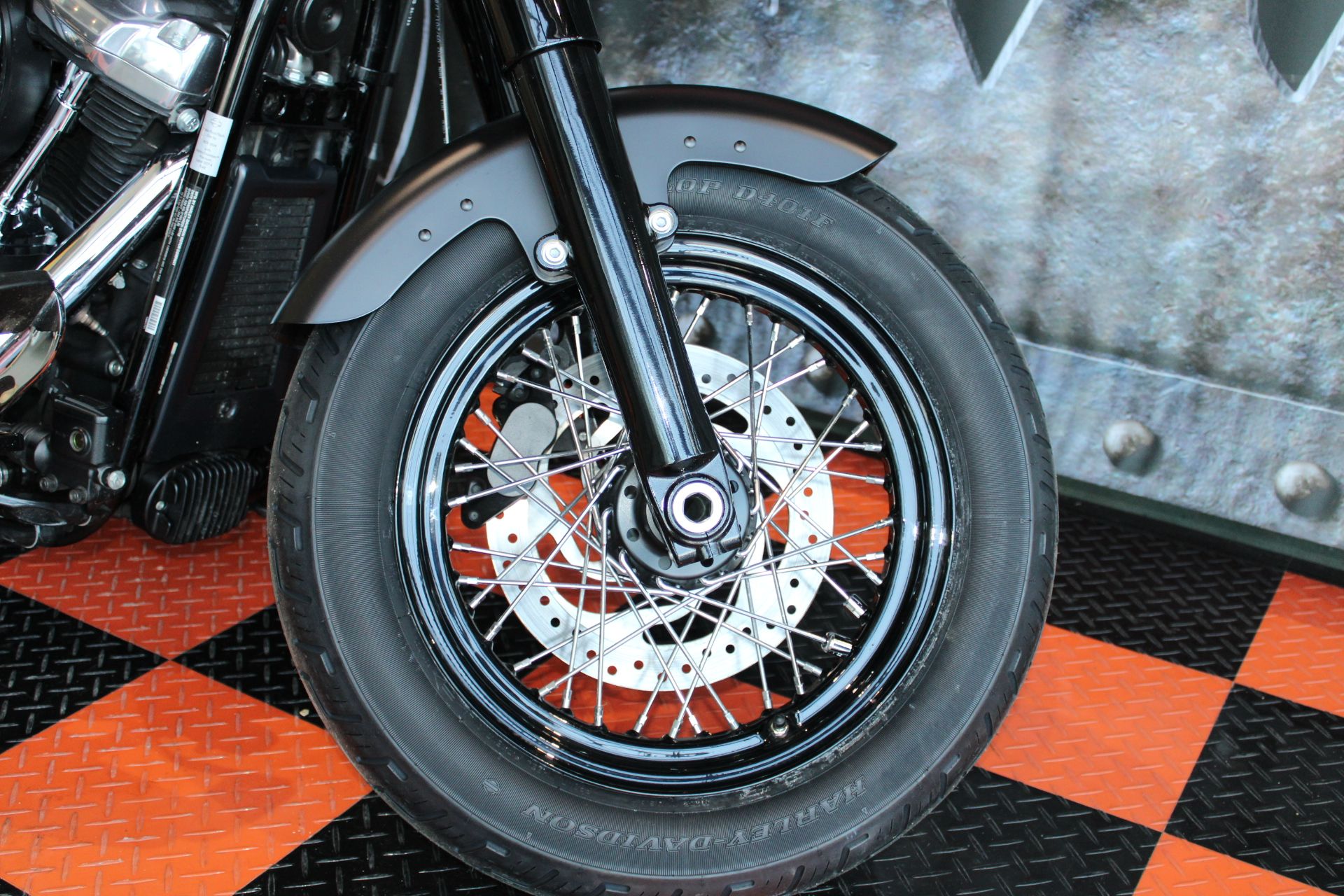 2019 Harley-Davidson Softail Slim® in Shorewood, Illinois - Photo 4
