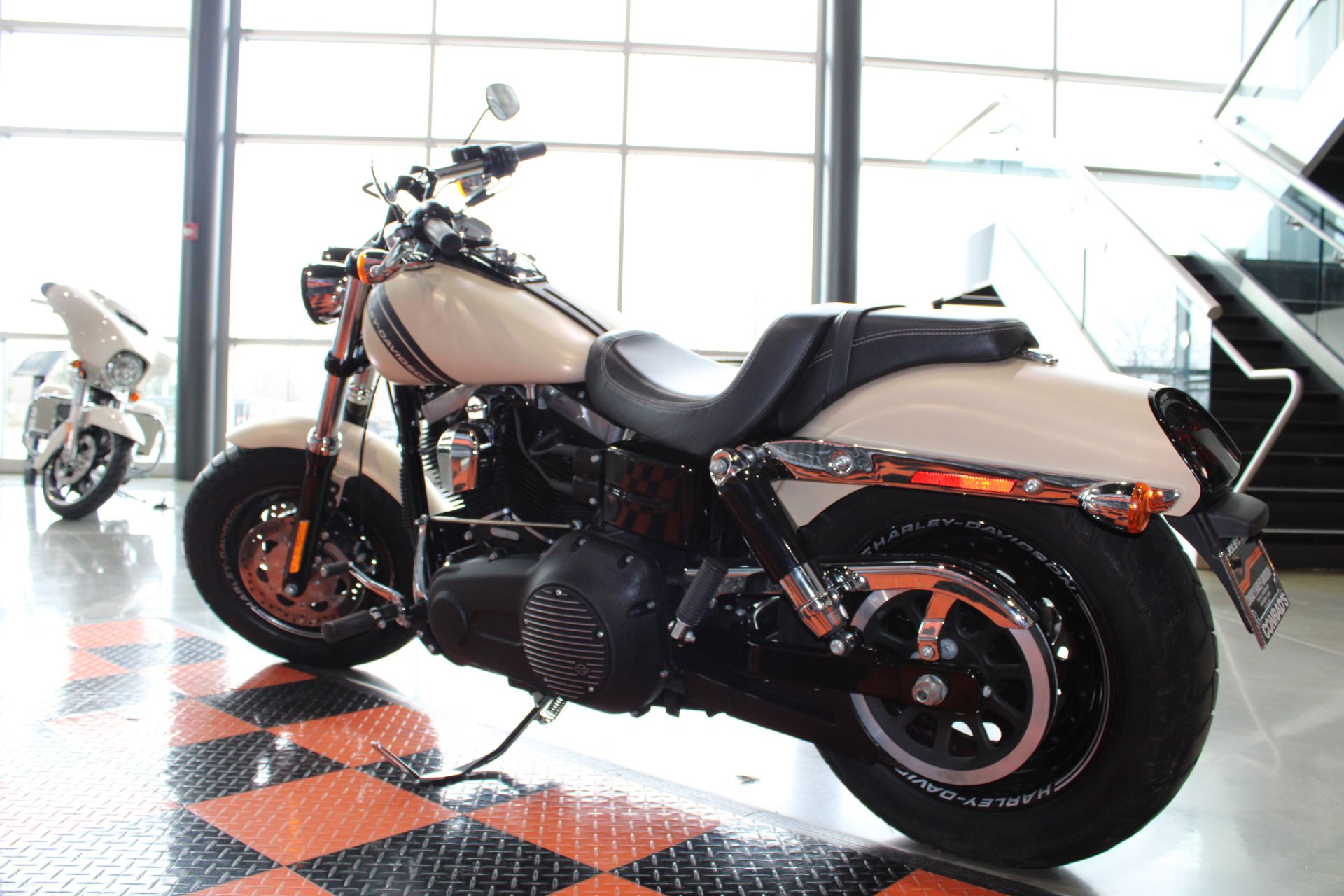 2014 Harley-Davidson Dyna® Fat Bob® in Shorewood, Illinois - Photo 13