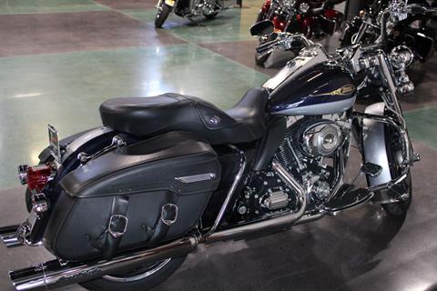 2009 Harley-Davidson Road King® Classic in Shorewood, Illinois - Photo 12