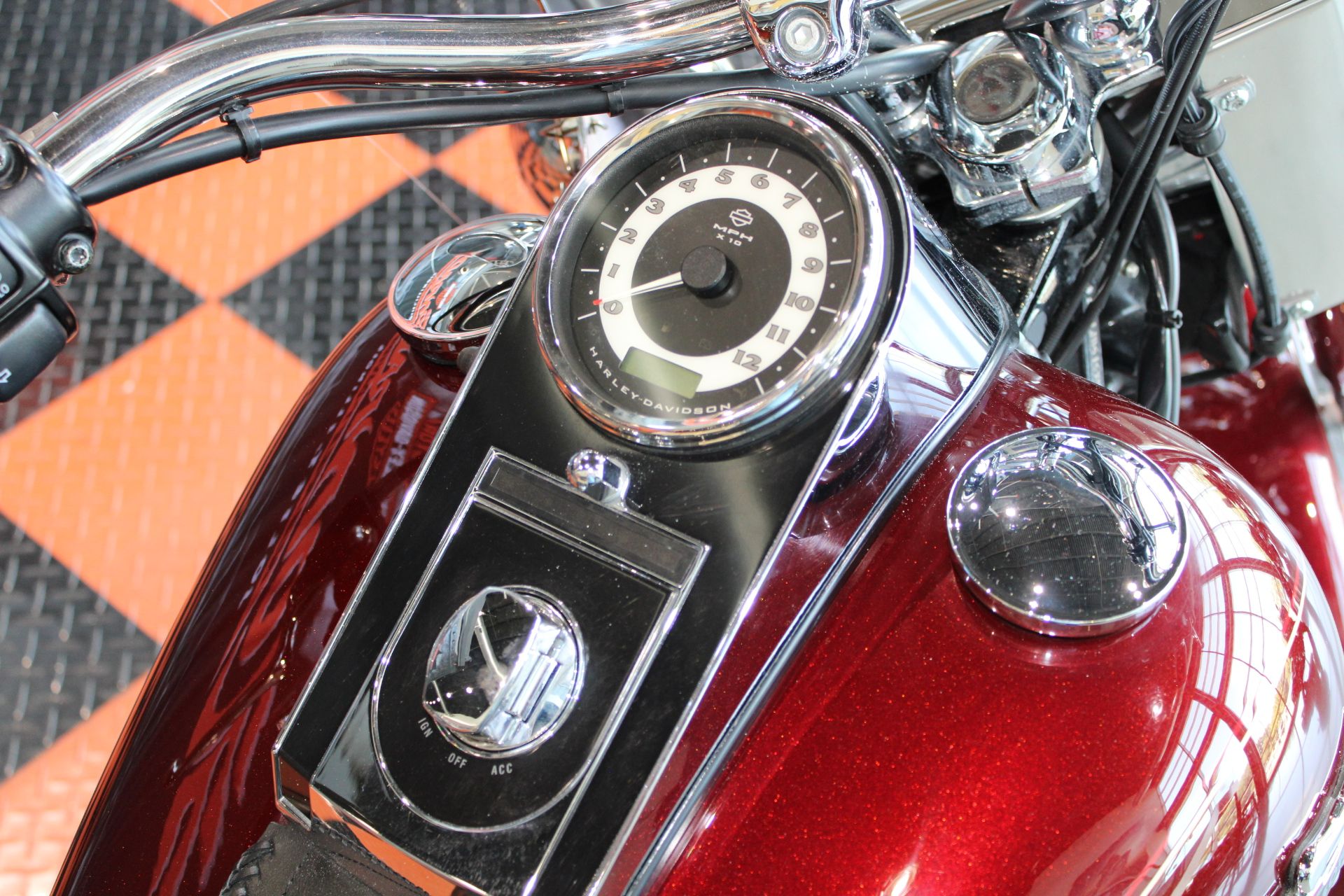 2008 Harley-Davidson Softail® Deluxe in Shorewood, Illinois - Photo 10