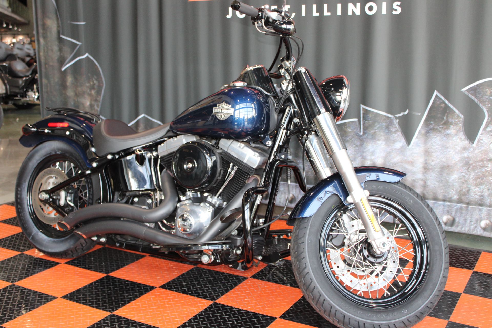2013 Harley-Davidson Softail Slim® in Shorewood, Illinois - Photo 3