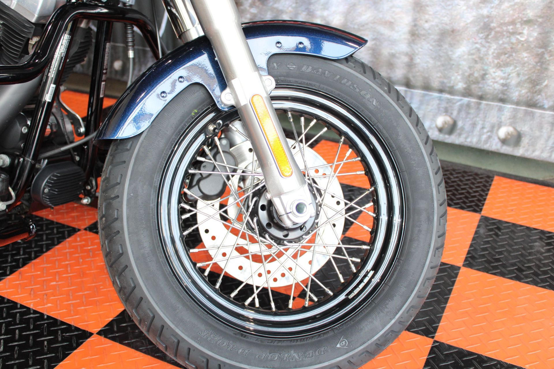 2013 Harley-Davidson Softail Slim® in Shorewood, Illinois - Photo 4