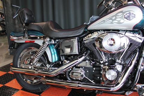 2004 Harley-Davidson FXDWG/FXDWGI Dyna Wide Glide® in Shorewood, Illinois - Photo 8