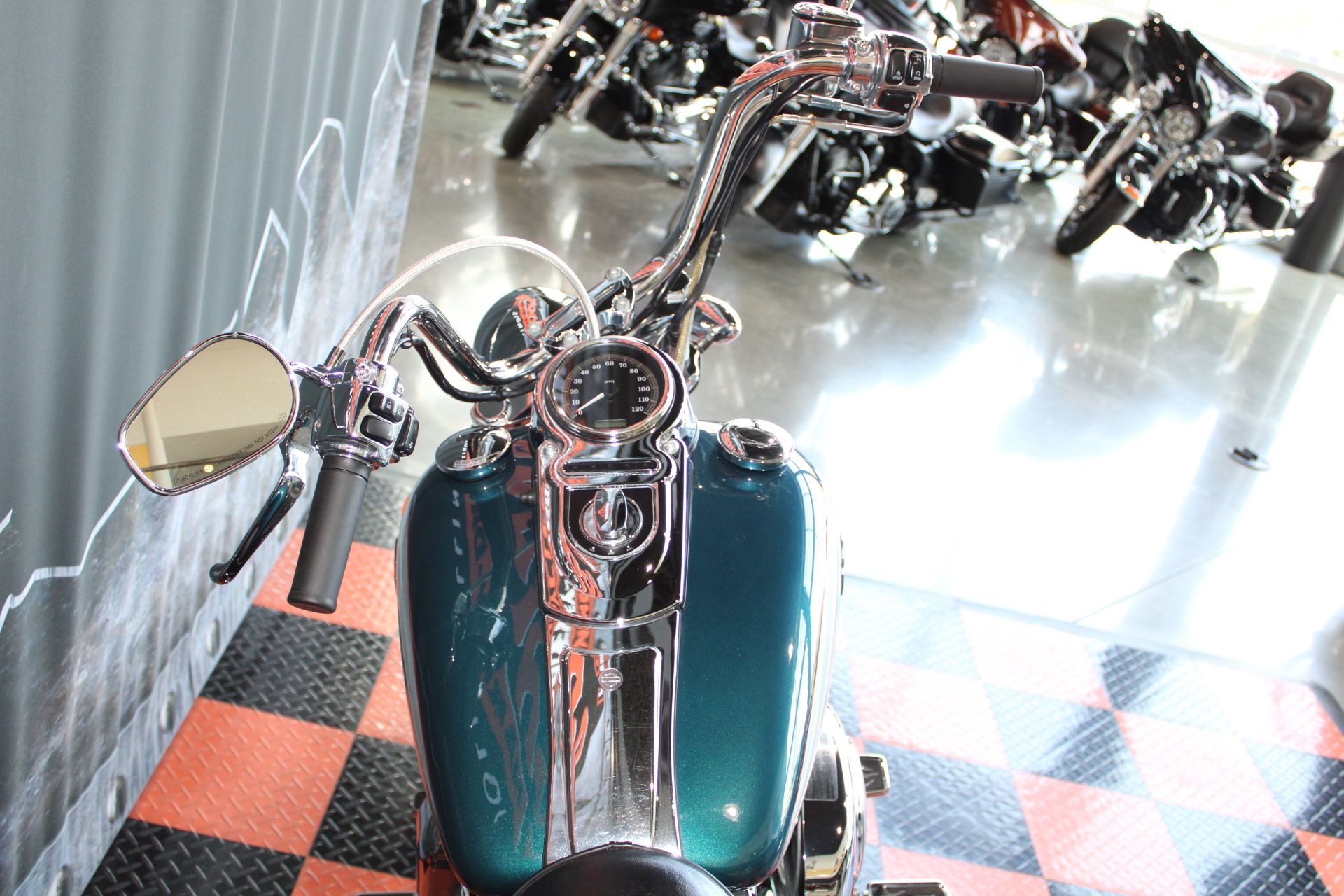 2004 Harley-Davidson FXDWG/FXDWGI Dyna Wide Glide® in Shorewood, Illinois - Photo 12