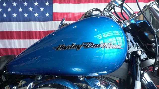 2018 Harley-Davidson Softail® Deluxe 107 in Shorewood, Illinois - Photo 5