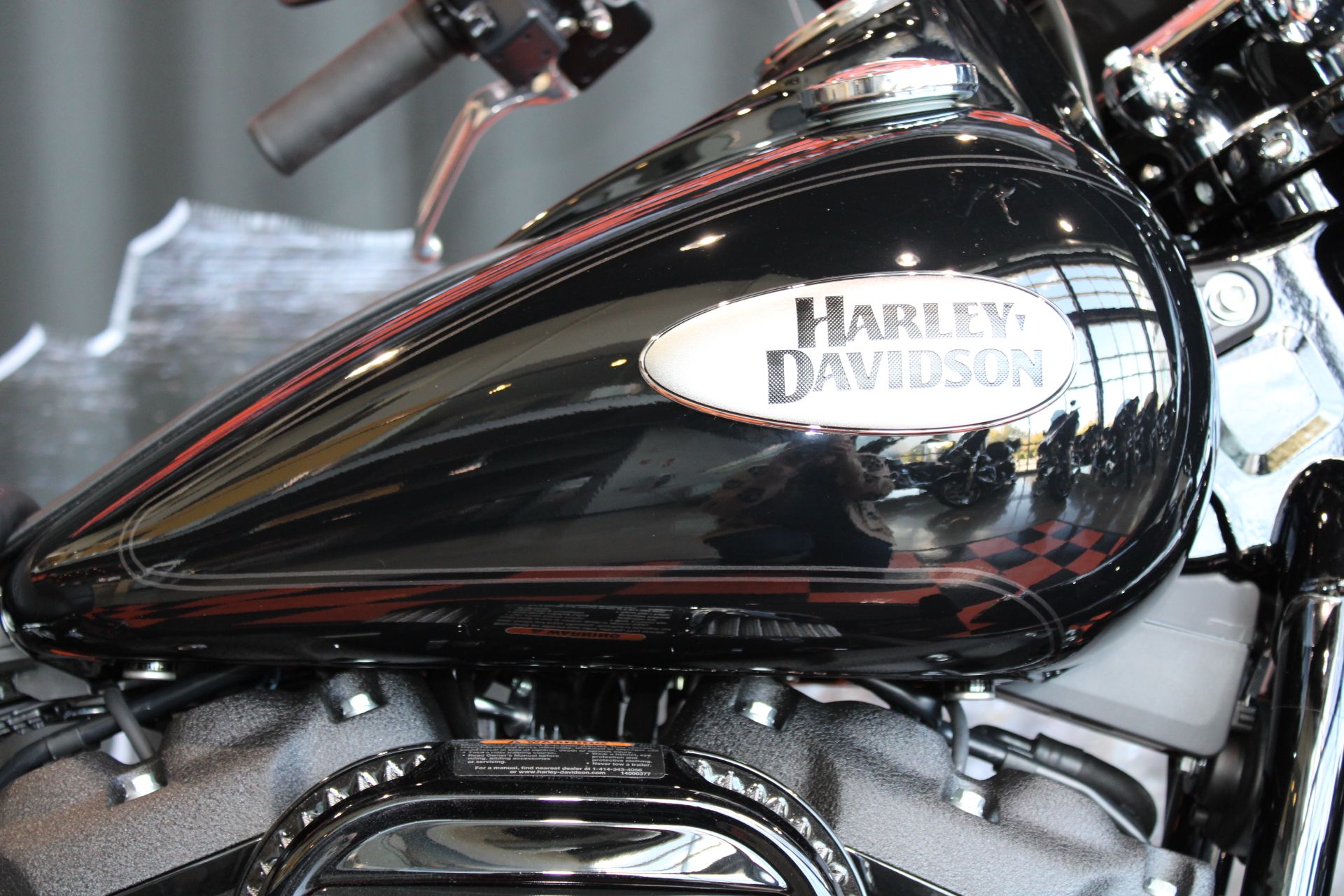 2023 Harley-Davidson Heritage Classic 114 in Shorewood, Illinois - Photo 6