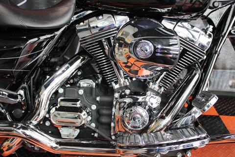 2014 Harley-Davidson Street Glide® Special in Shorewood, Illinois - Photo 6