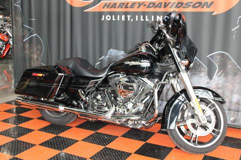2014 Harley-Davidson Street Glide® Special in Shorewood, Illinois - Photo 3