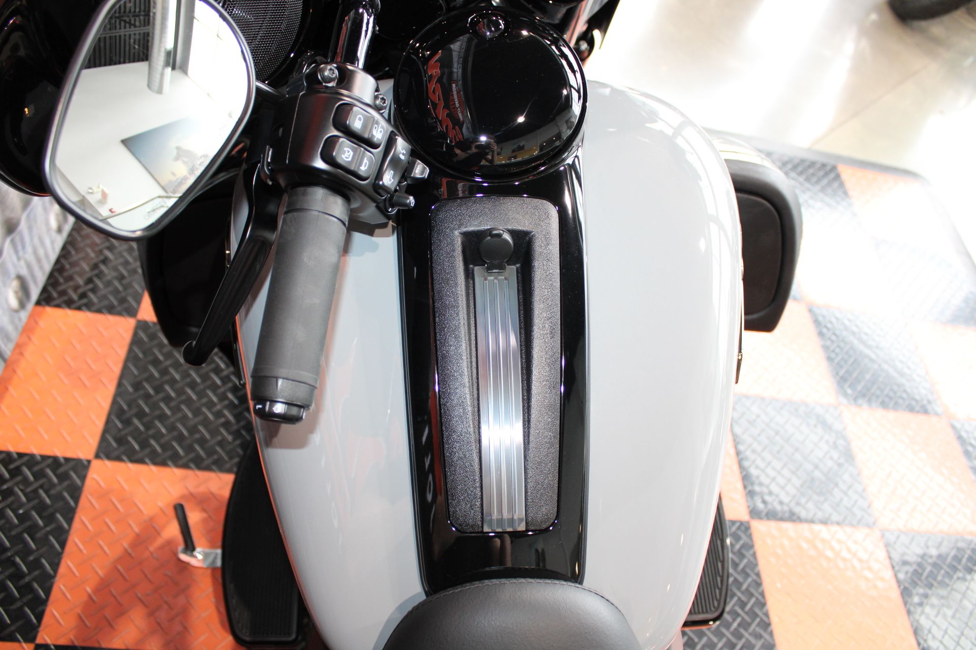 2024 Harley-Davidson Ultra Limited in Shorewood, Illinois - Photo 12