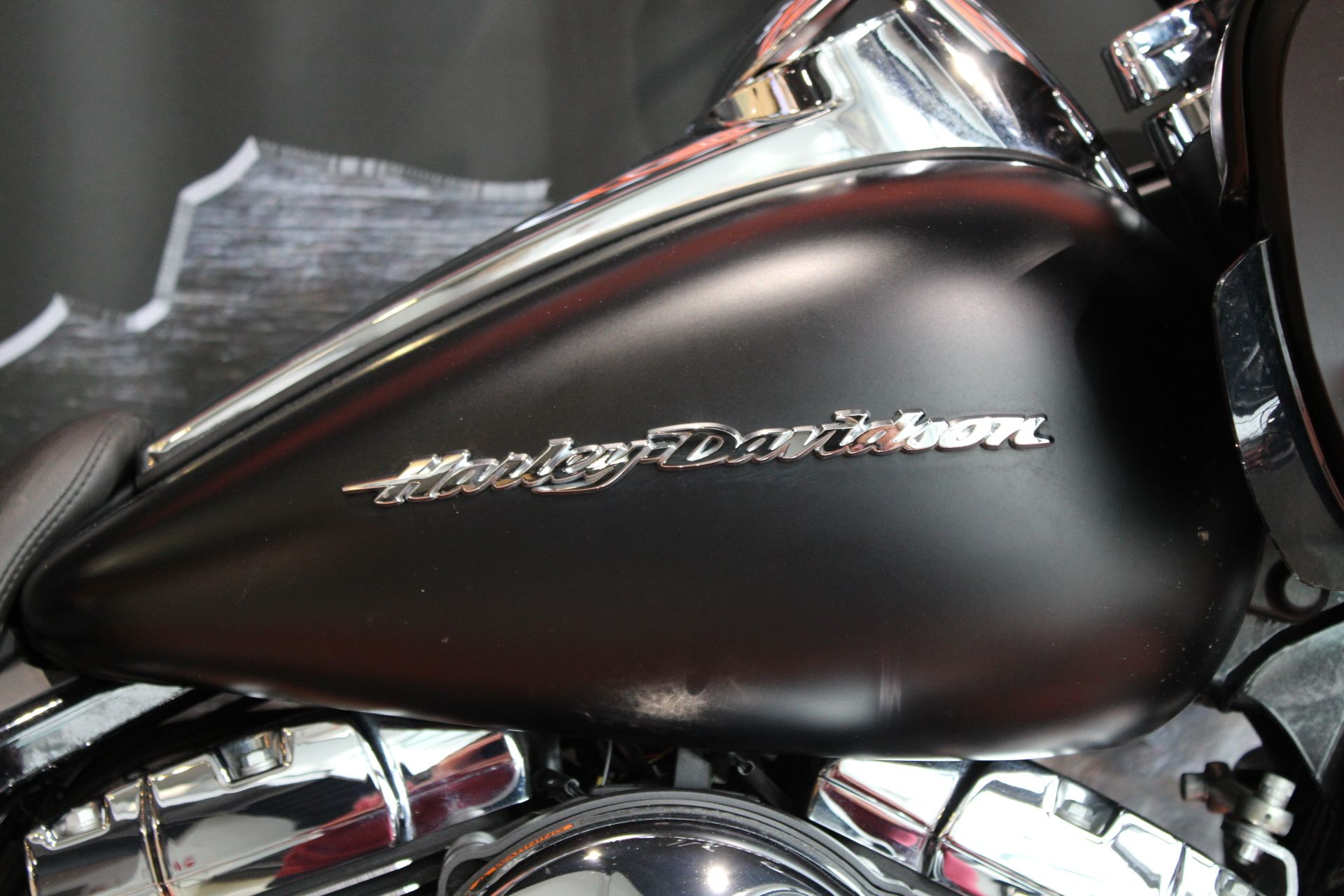 2015 Harley-Davidson Road Glide® in Shorewood, Illinois - Photo 5