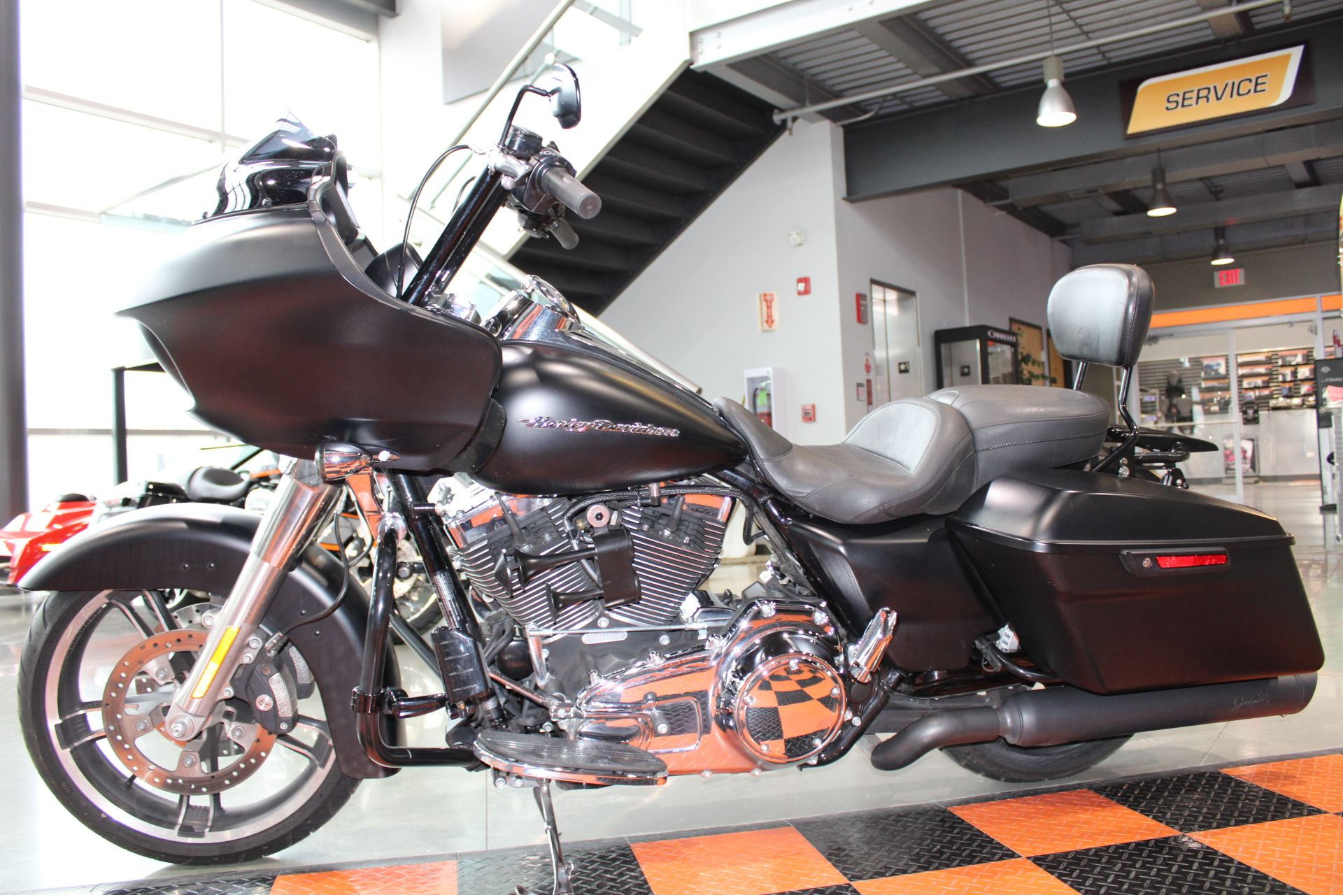 2015 Harley-Davidson Road Glide® in Shorewood, Illinois - Photo 21