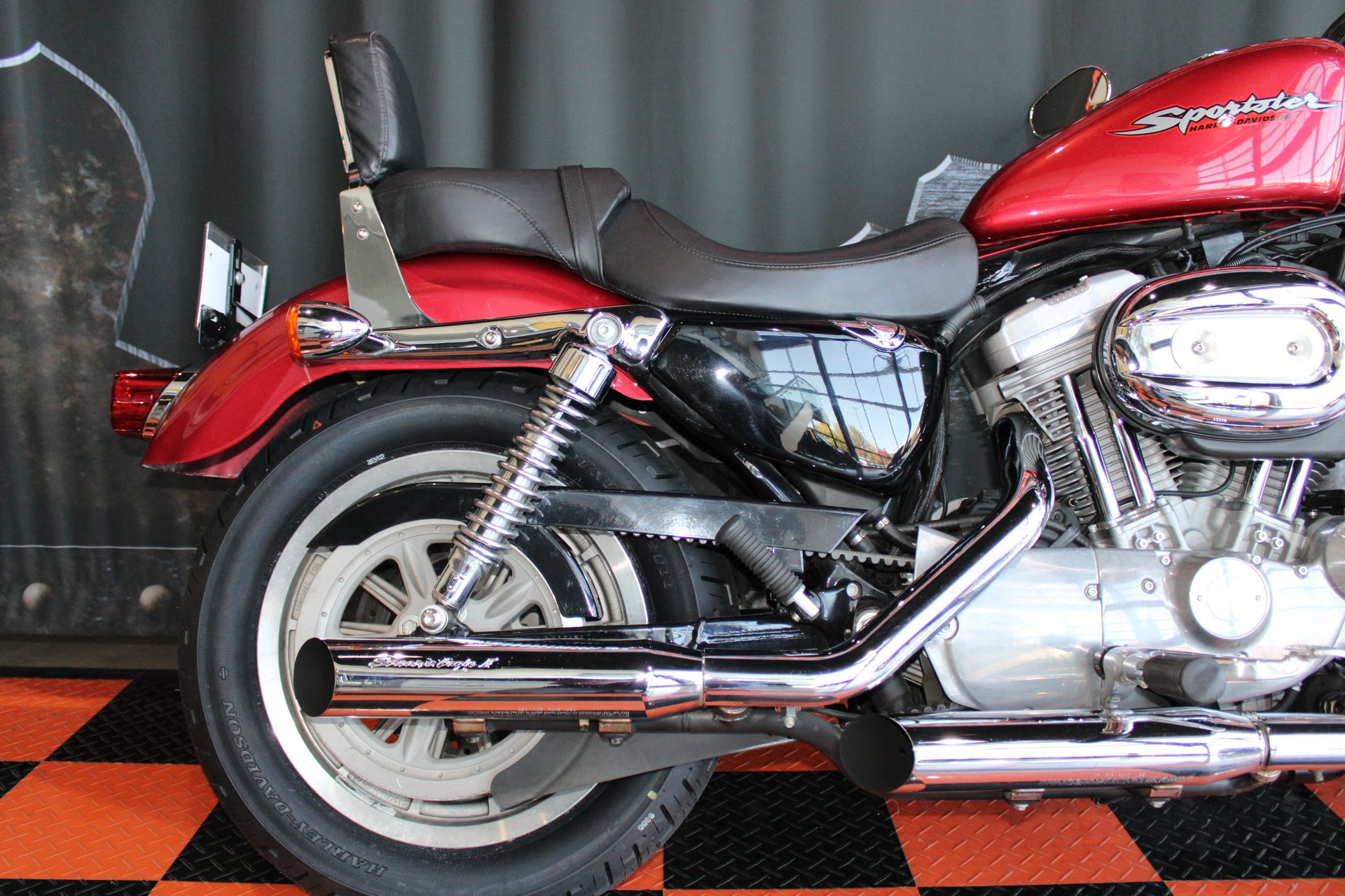 2004 Harley-Davidson Sportster® XL 883 Custom in Shorewood, Illinois - Photo 14