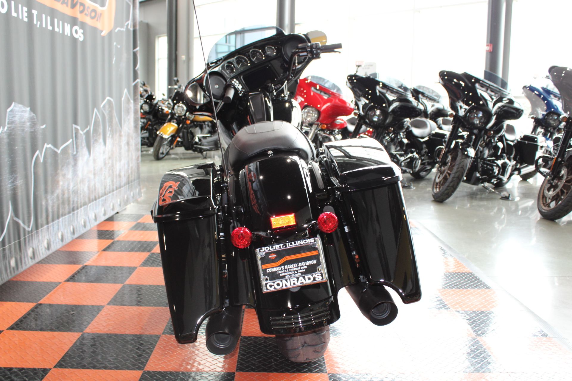 2023 Harley-Davidson Street Glide® Special in Shorewood, Illinois - Photo 16