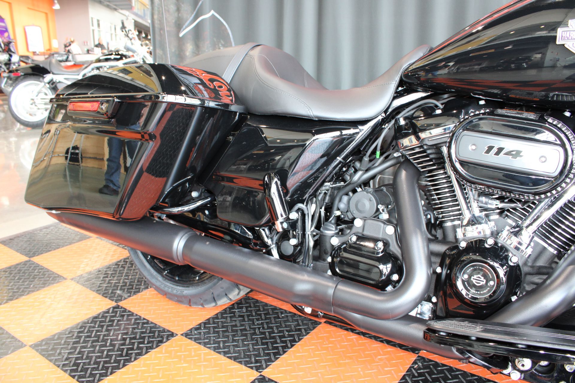 2023 Harley-Davidson Street Glide® Special in Shorewood, Illinois - Photo 8