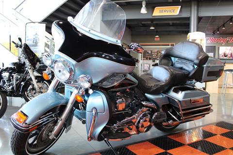 2007 Harley-Davidson FLHTCU Ultra Classic® Electra Glide® Patriot Special Edition in Shorewood, Illinois - Photo 24