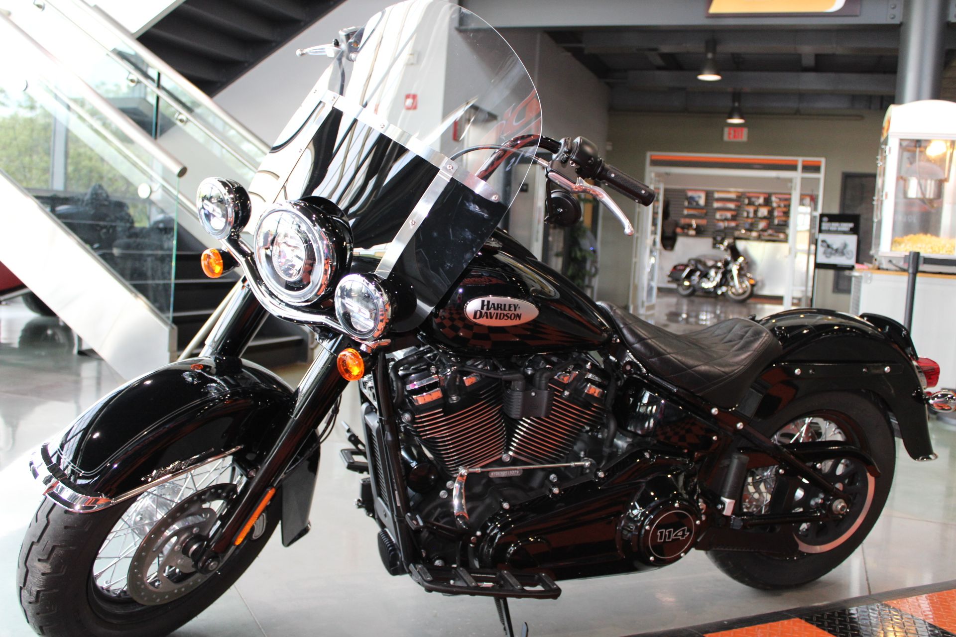 2021 Harley-Davidson Heritage Classic 114 in Shorewood, Illinois - Photo 16