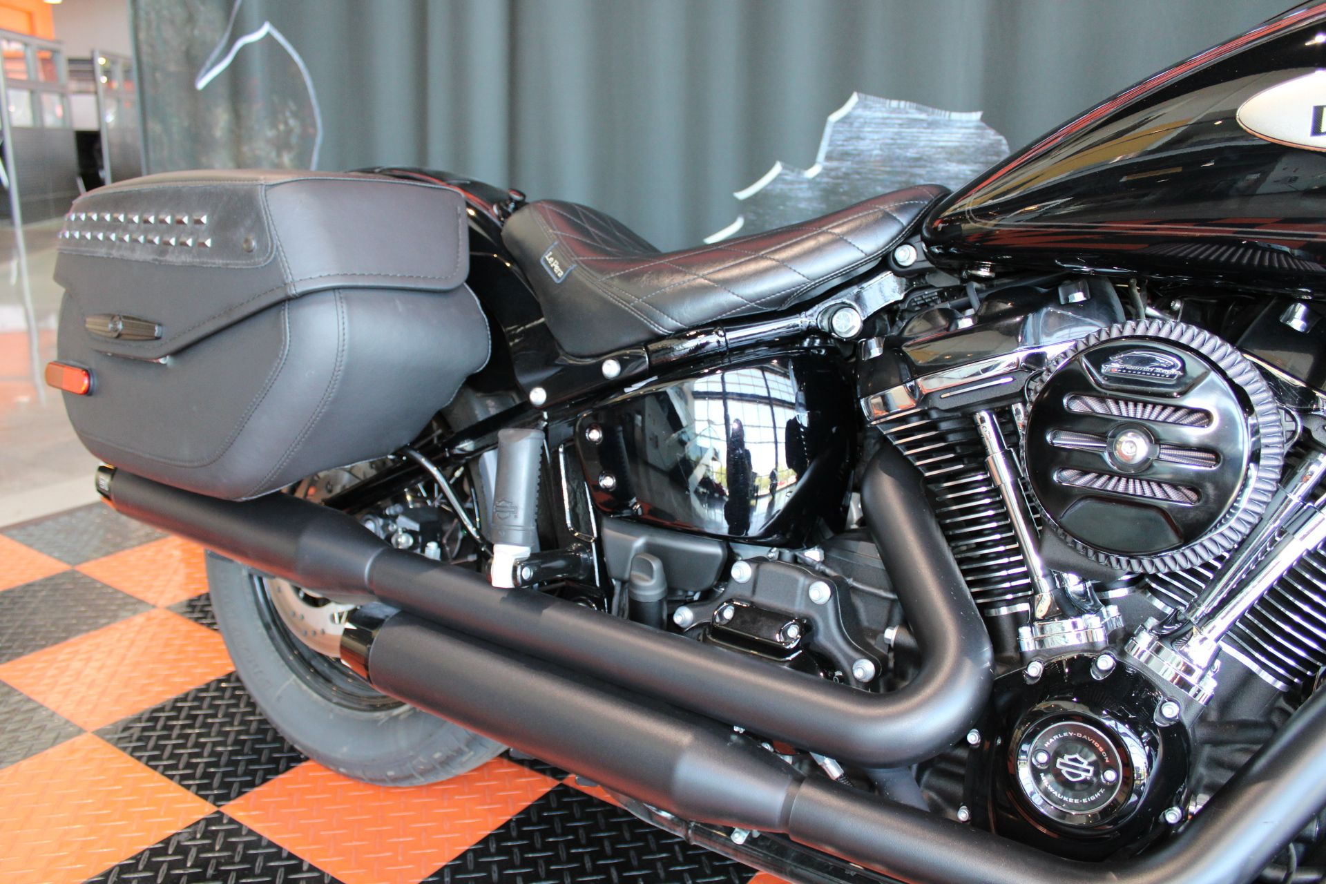 2021 Harley-Davidson Heritage Classic 114 in Shorewood, Illinois - Photo 7
