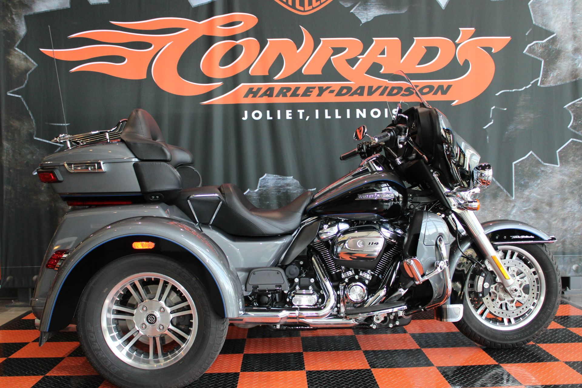 2021 Harley-Davidson Tri Glide® Ultra in Shorewood, Illinois - Photo 1