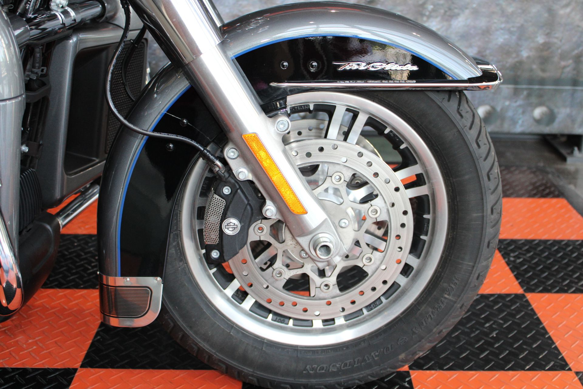 2021 Harley-Davidson Tri Glide® Ultra in Shorewood, Illinois - Photo 3
