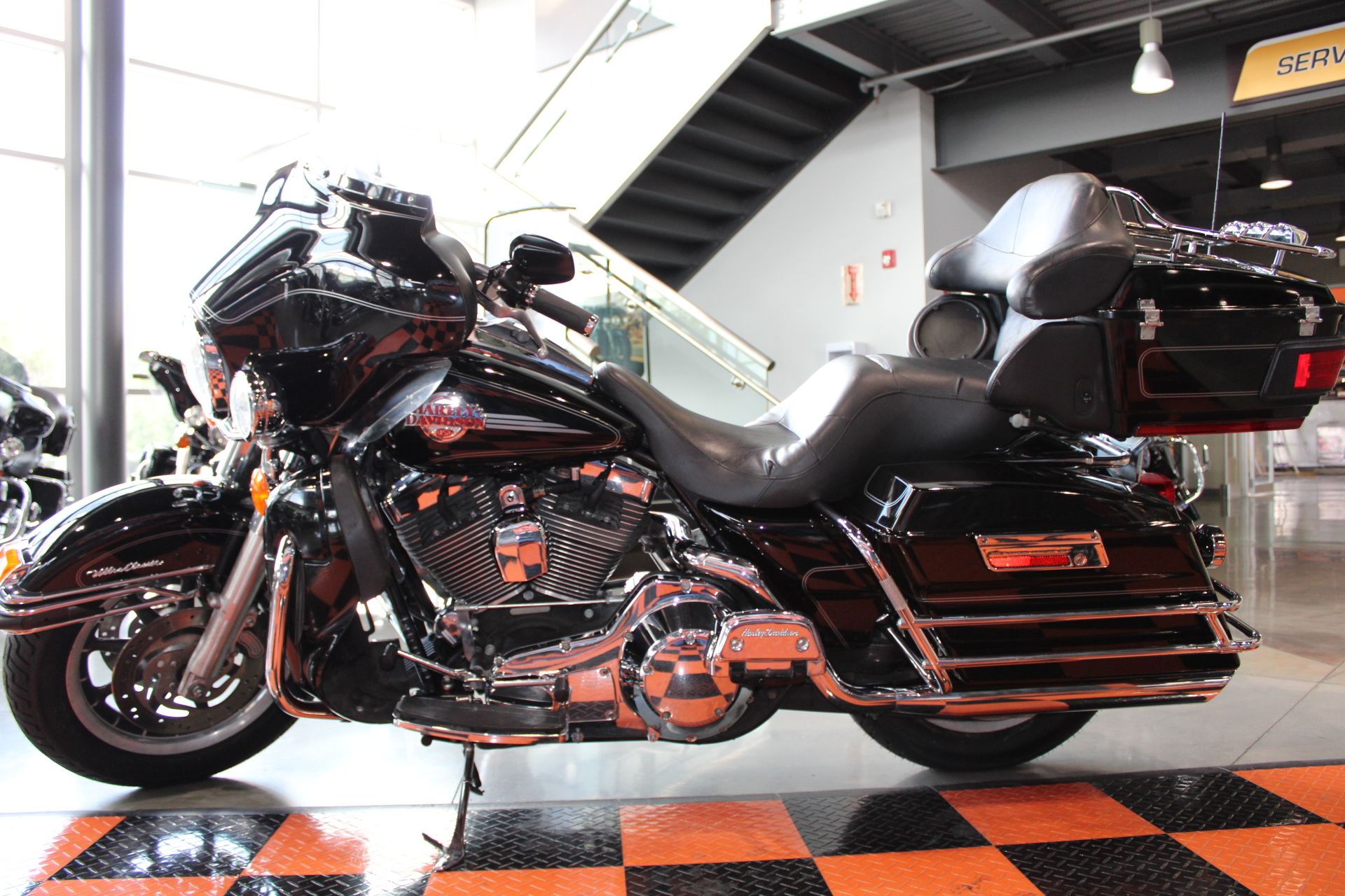 2006 Harley-Davidson Electra Glide® Classic in Shorewood, Illinois - Photo 24