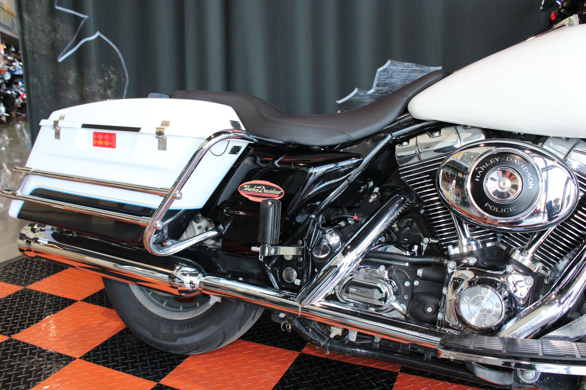 2004 Harley-Davidson FLHTPI Electra Glide® in Shorewood, Illinois - Photo 8