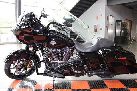 2022 Harley-Davidson Road Glide® Special in Shorewood, Illinois - Photo 17