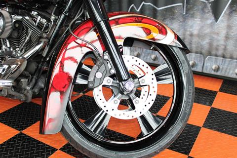2008 Harley-Davidson Street Glide® in Shorewood, Illinois - Photo 4