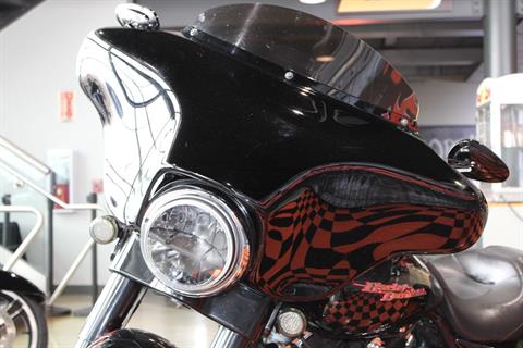 2008 Harley-Davidson Street Glide® in Shorewood, Illinois - Photo 23