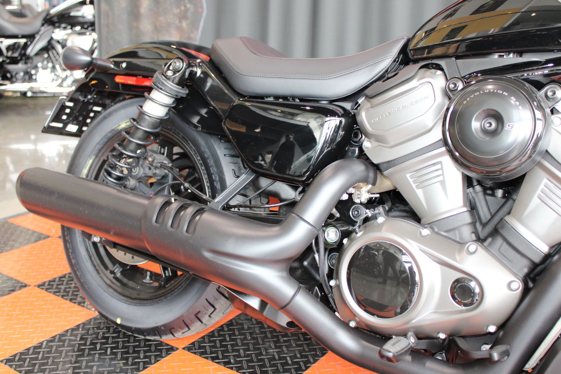 2024 Harley-Davidson Nightster® in Shorewood, Illinois - Photo 8