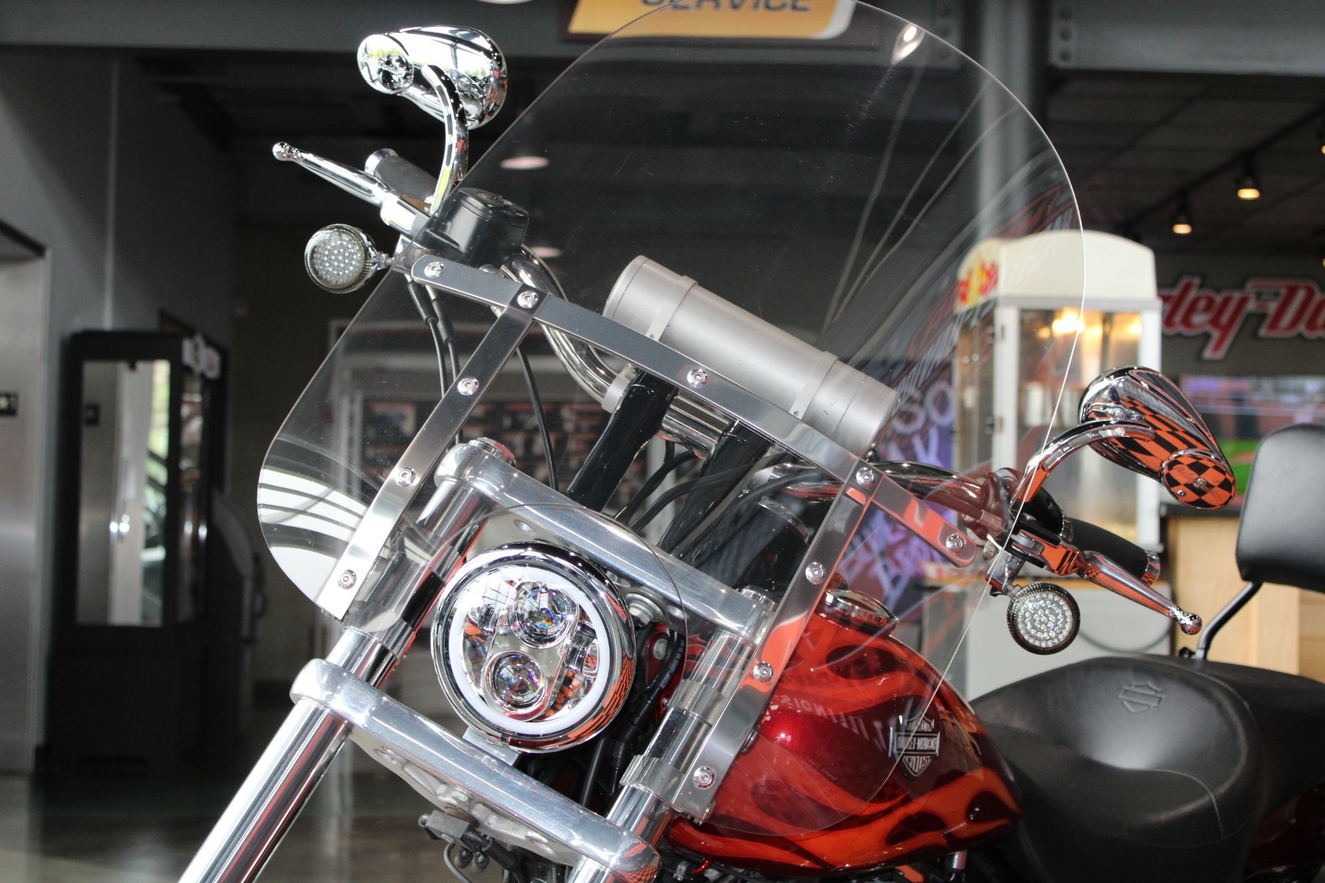 2013 Harley-Davidson Dyna® Wide Glide® in Shorewood, Illinois - Photo 23
