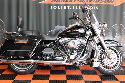 2010 Harley-Davidson Road King® in Shorewood, Illinois - Photo 2