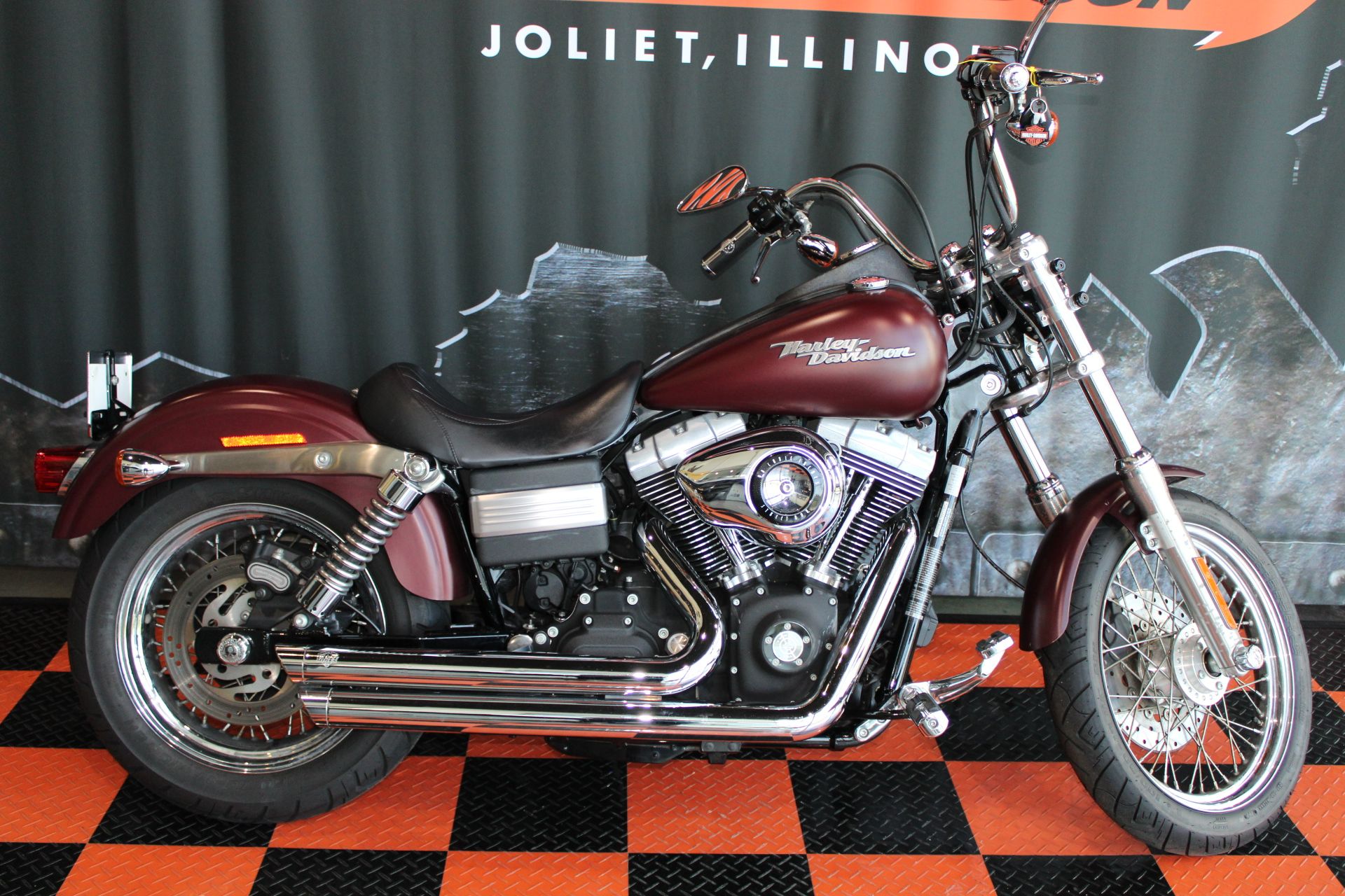 2008 Harley-Davidson Dyna® Street Bob® in Shorewood, Illinois - Photo 2