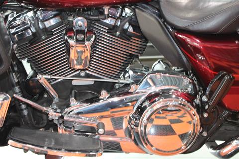 2017 Harley-Davidson Ultra Limited Low in Shorewood, Illinois - Photo 25