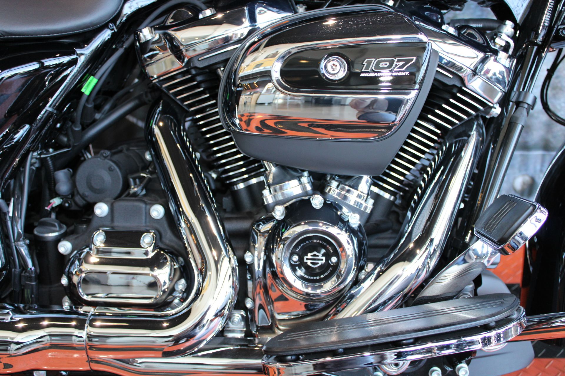 2023 Harley-Davidson Street Glide® in Shorewood, Illinois - Photo 8