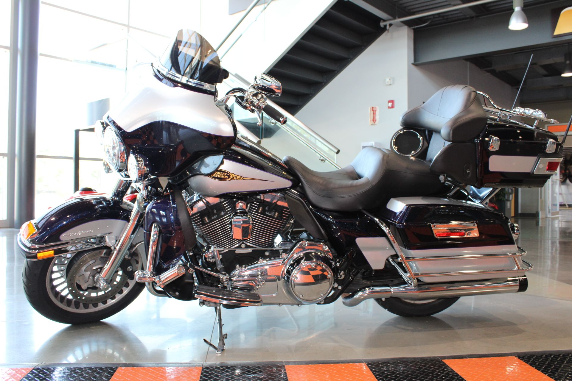 2009 Harley-Davidson Ultra Classic® Electra Glide® in Shorewood, Illinois - Photo 22
