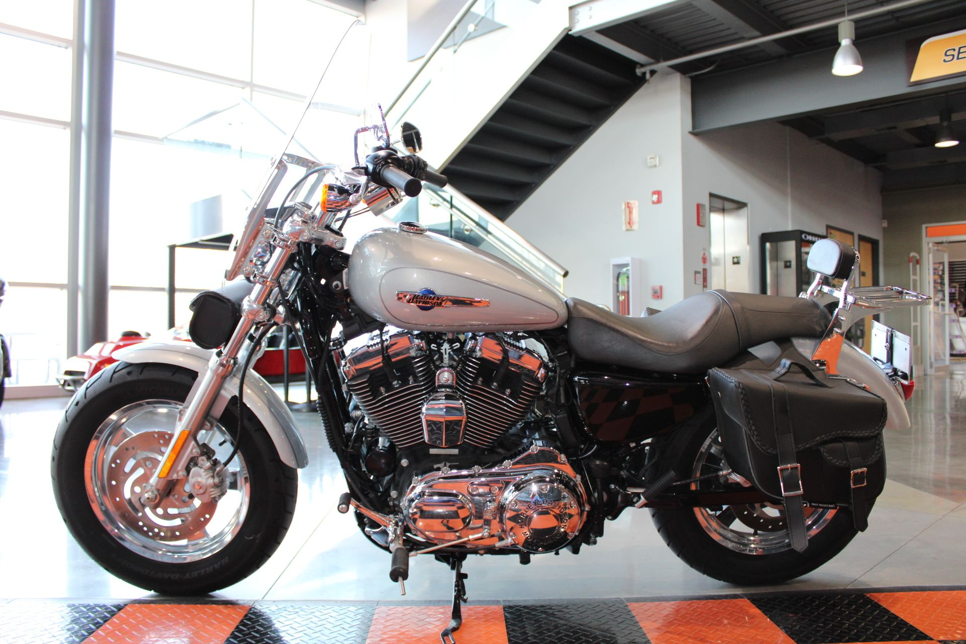 2012 Harley-Davidson Sportster® 1200 Custom in Shorewood, Illinois - Photo 20