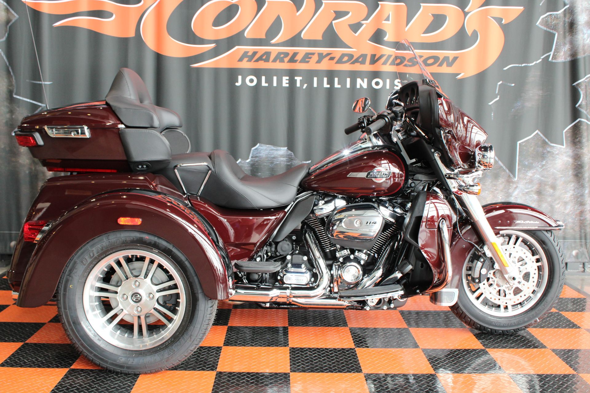2022 Harley-Davidson Tri Glide® Ultra in Shorewood, Illinois - Photo 2