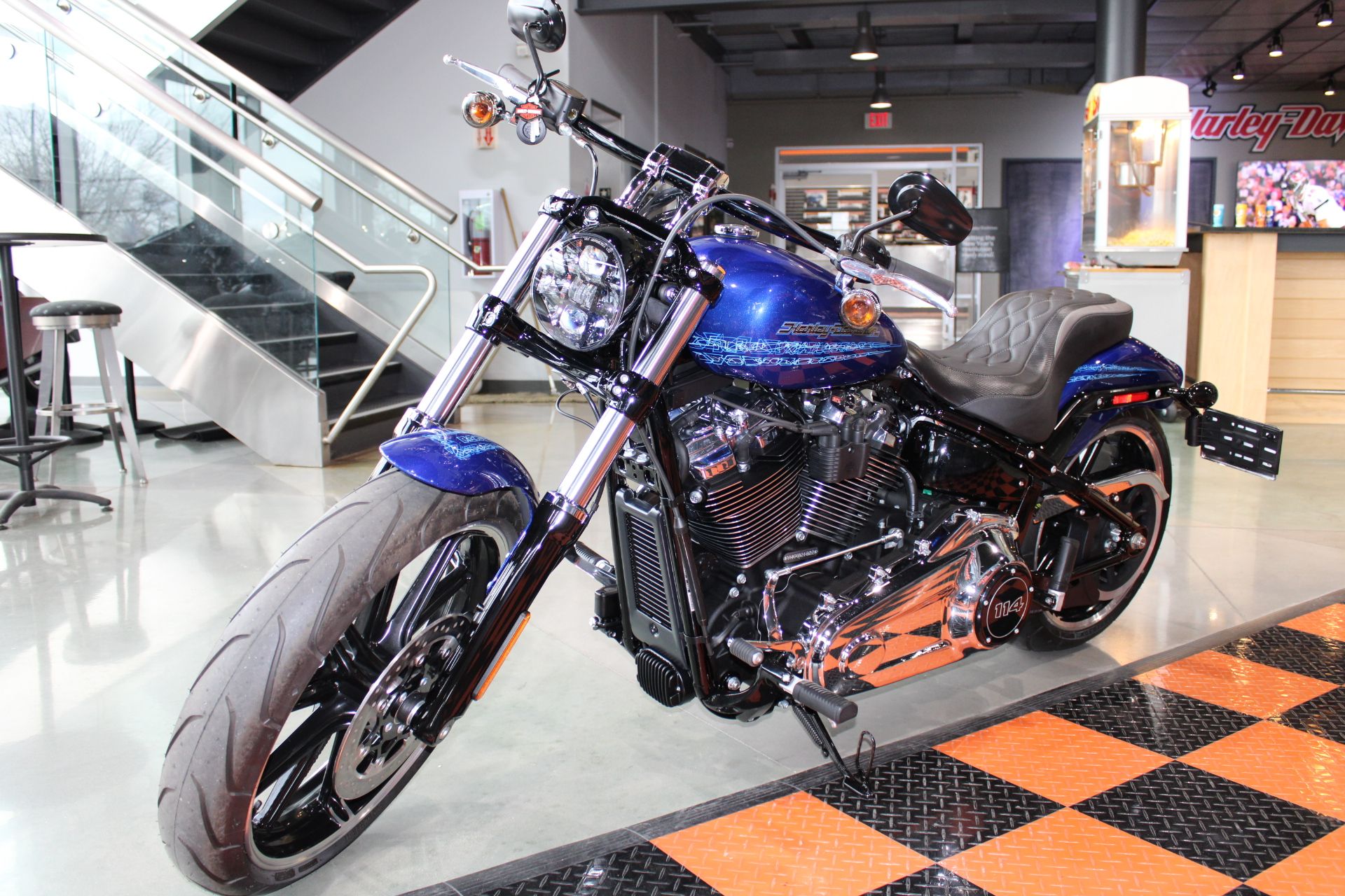 2019 Harley-Davidson Breakout® 114 in Shorewood, Illinois - Photo 18